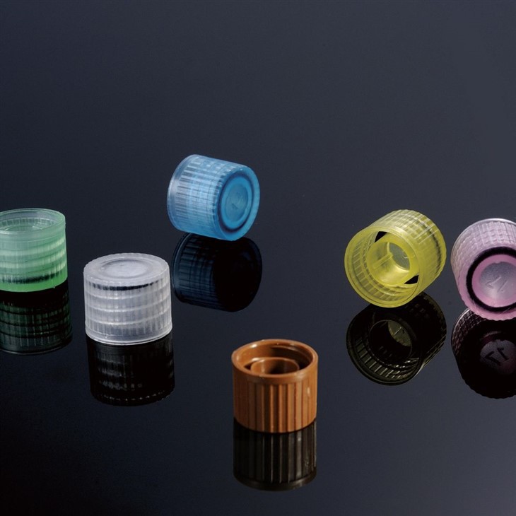 Self Standing Screw Thread Plastic PP 0.5/1.5/2.0ml Tube With Screw Caps